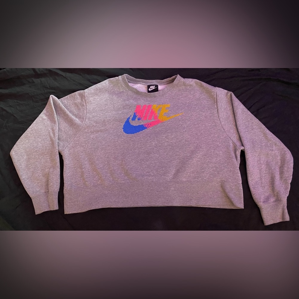 Nike Sweatshirt Women’s
